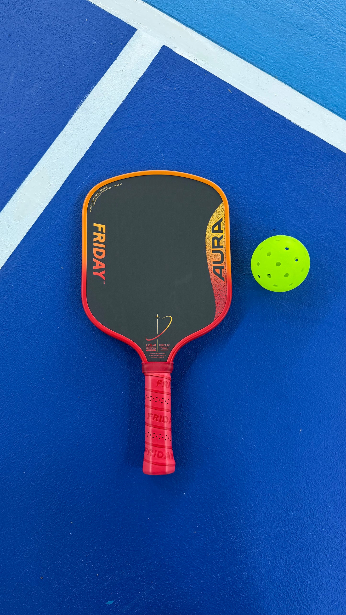 AURA WB 寬版匹克球拍｜Friday Pickle 星期五匹克球｜美國高性價比、PPA 世界頂尖球星指定款｜PicklePickle 專賣